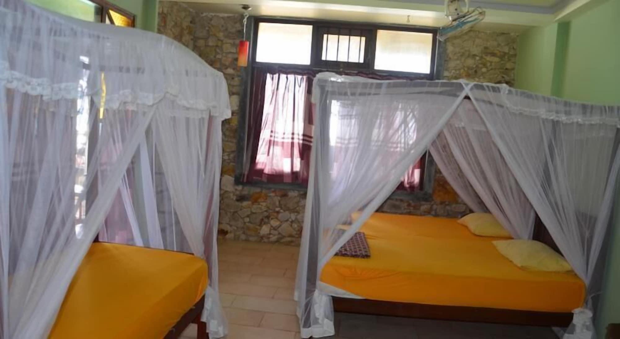 Time N Tide Beach Resort Hikkaduwa Εξωτερικό φωτογραφία