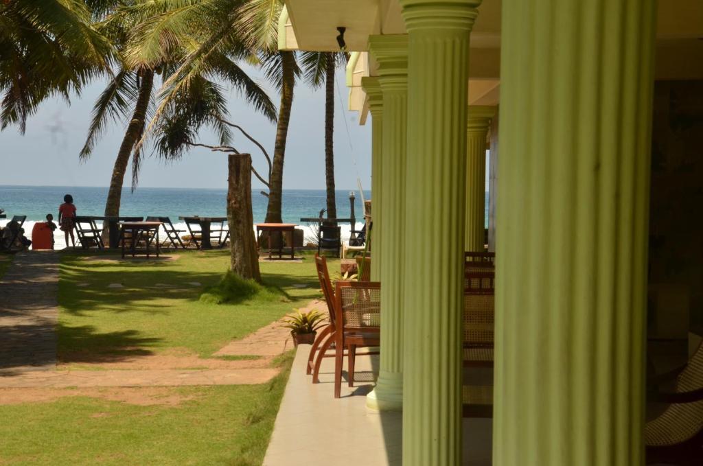 Time N Tide Beach Resort Hikkaduwa Εξωτερικό φωτογραφία