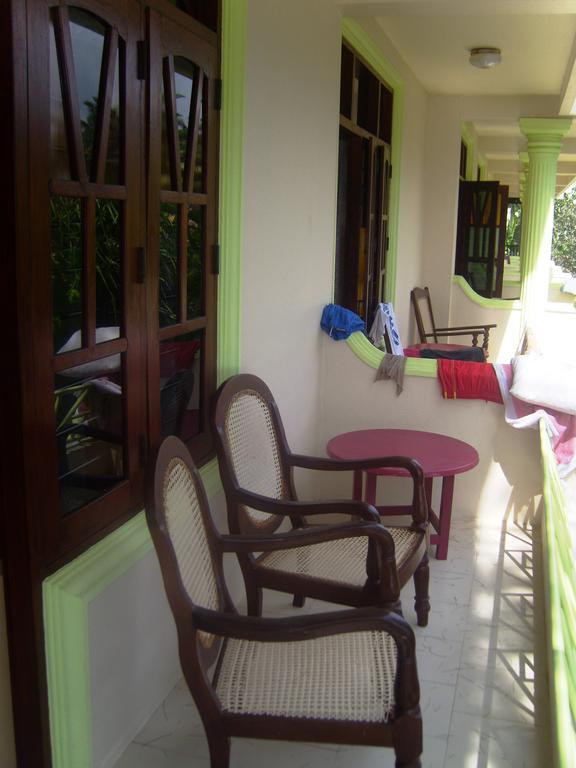 Time N Tide Beach Resort Hikkaduwa Εξωτερικό φωτογραφία