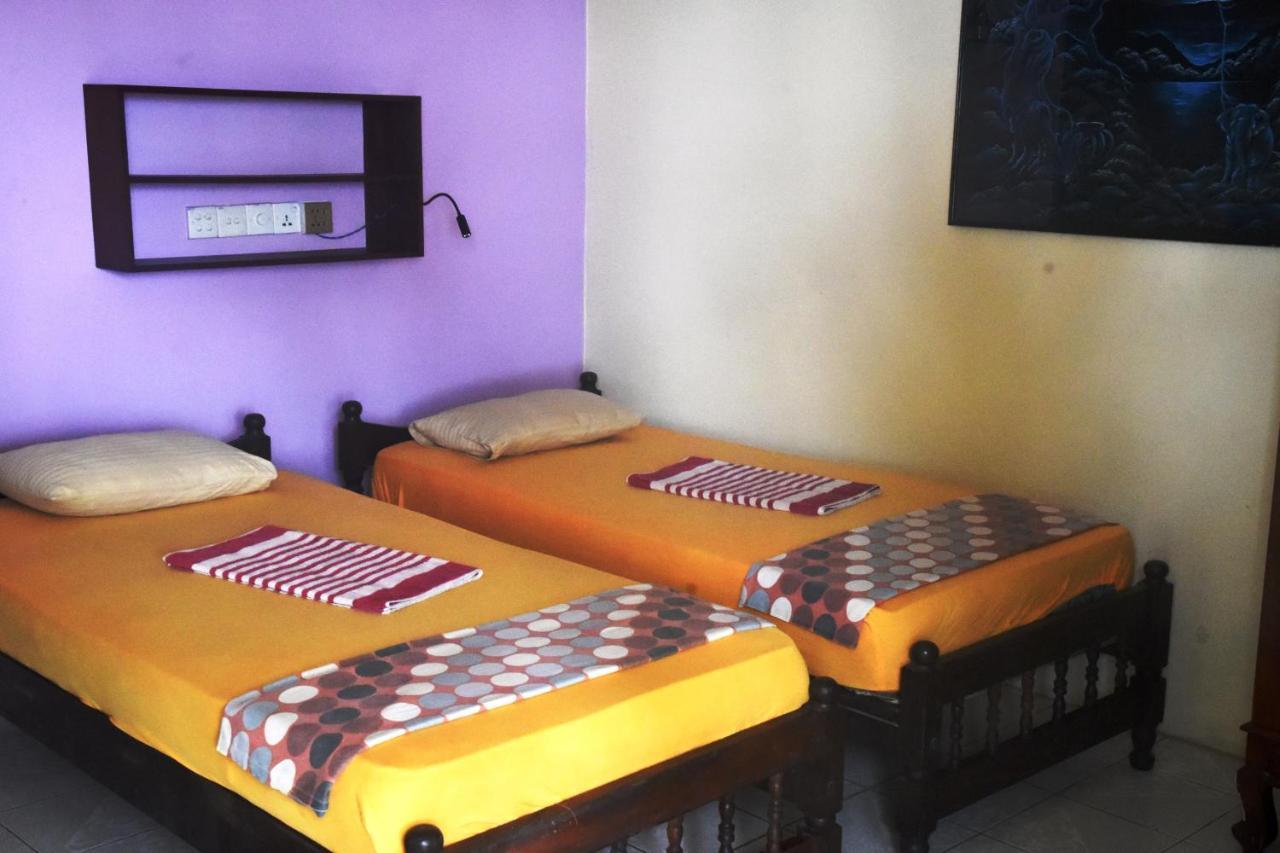 Time N Tide Beach Resort Hikkaduwa Εξωτερικό φωτογραφία